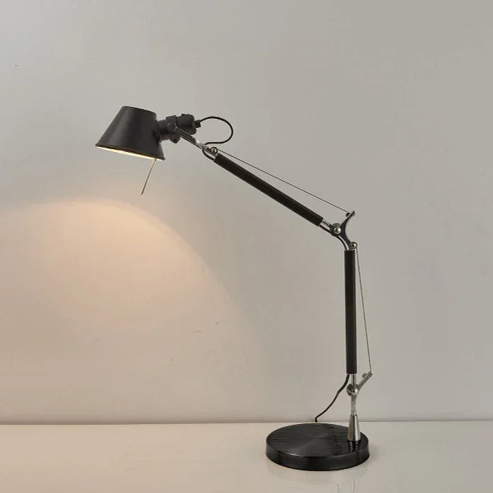 Kerfvia Table Lamp