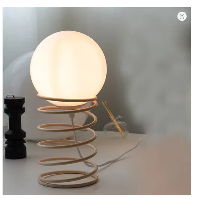 Kerlelta Table Lamp