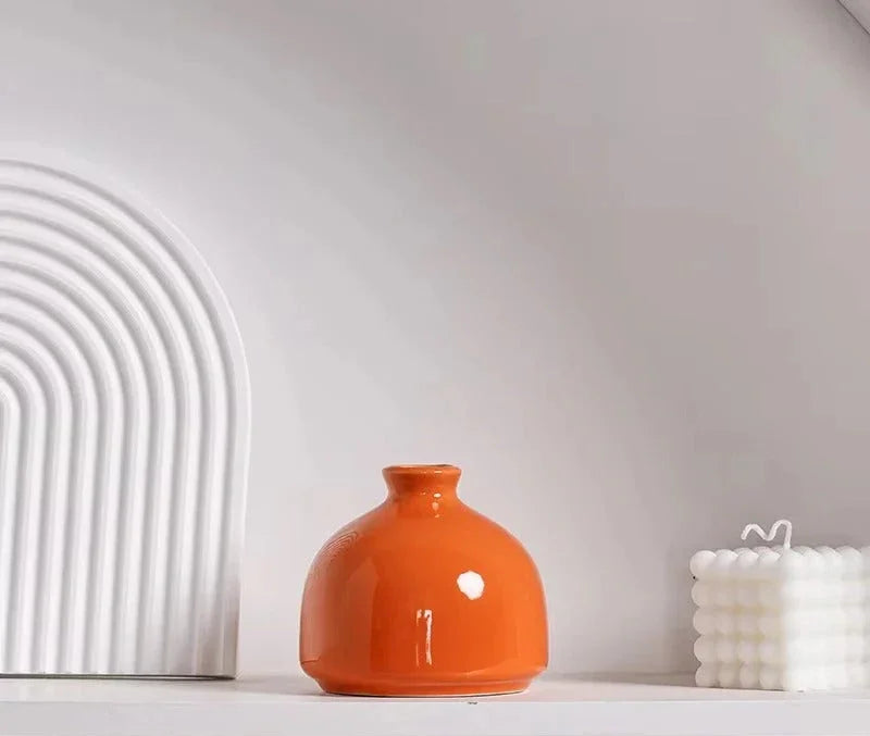 Kerlynta Vase