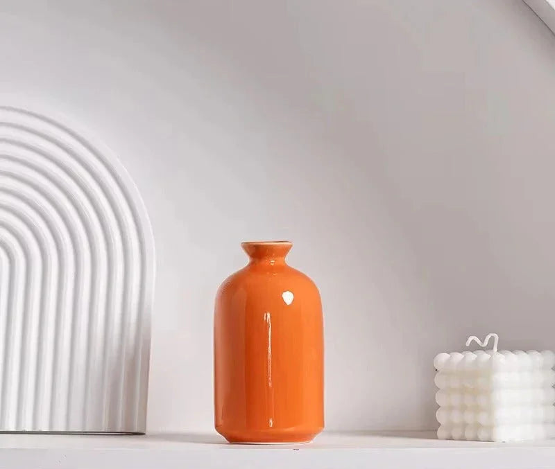 Kerlynta Vase