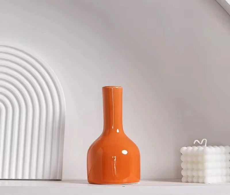 Kerlynta Vase