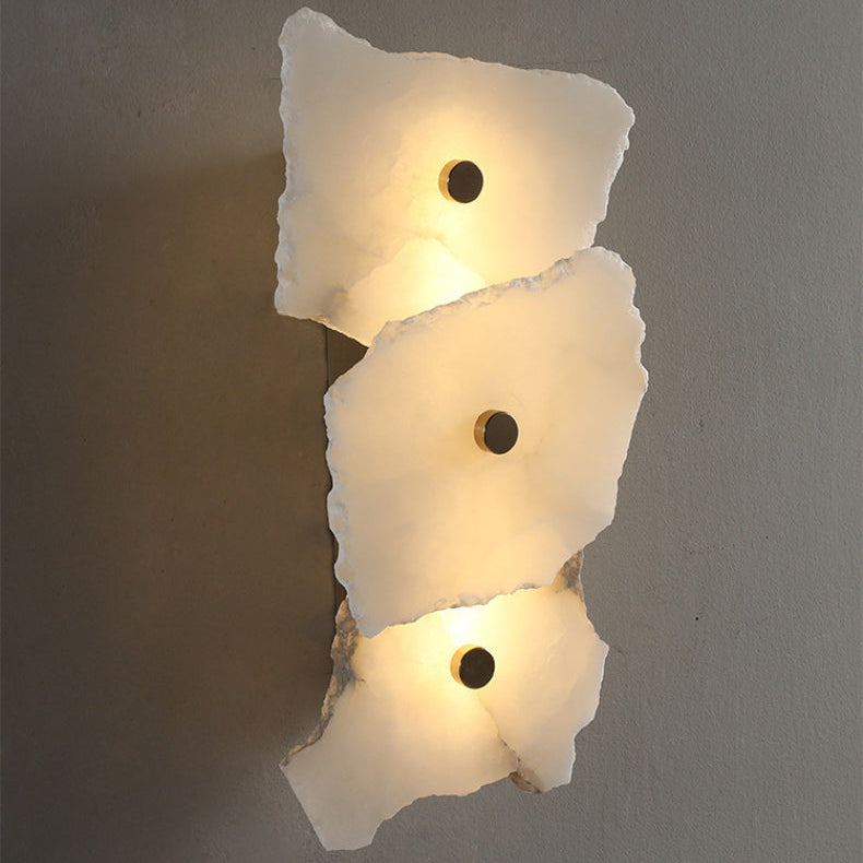 Kertira Wall Lamp