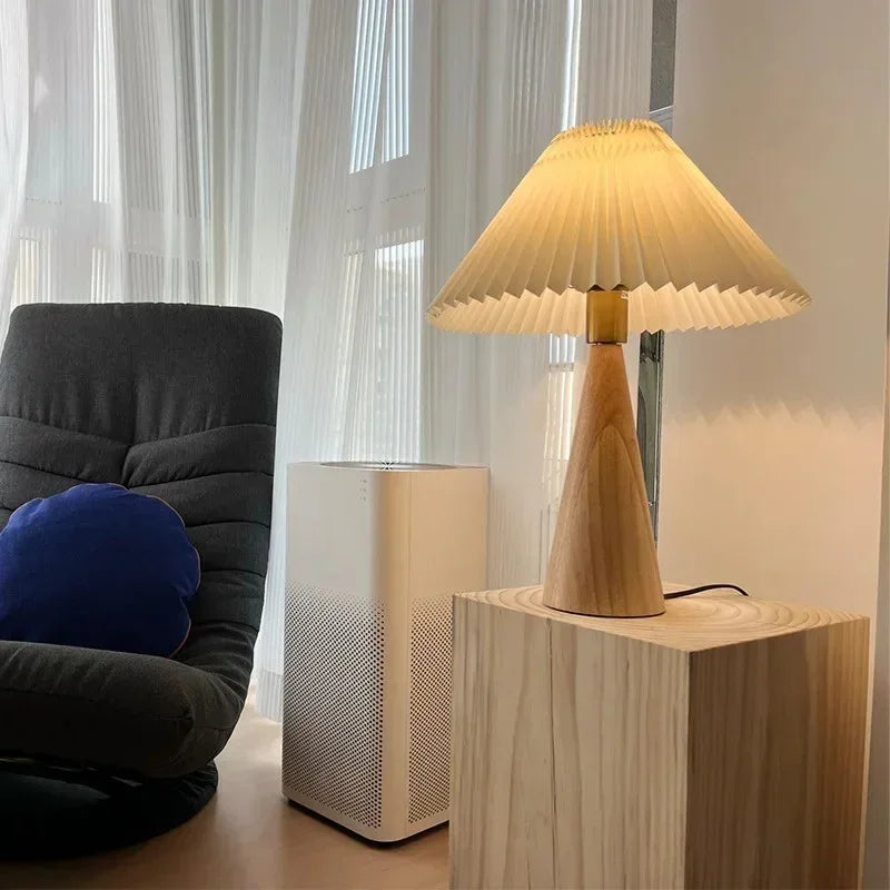 Lindisa Table Lamp