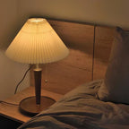 Linria Table Lamp