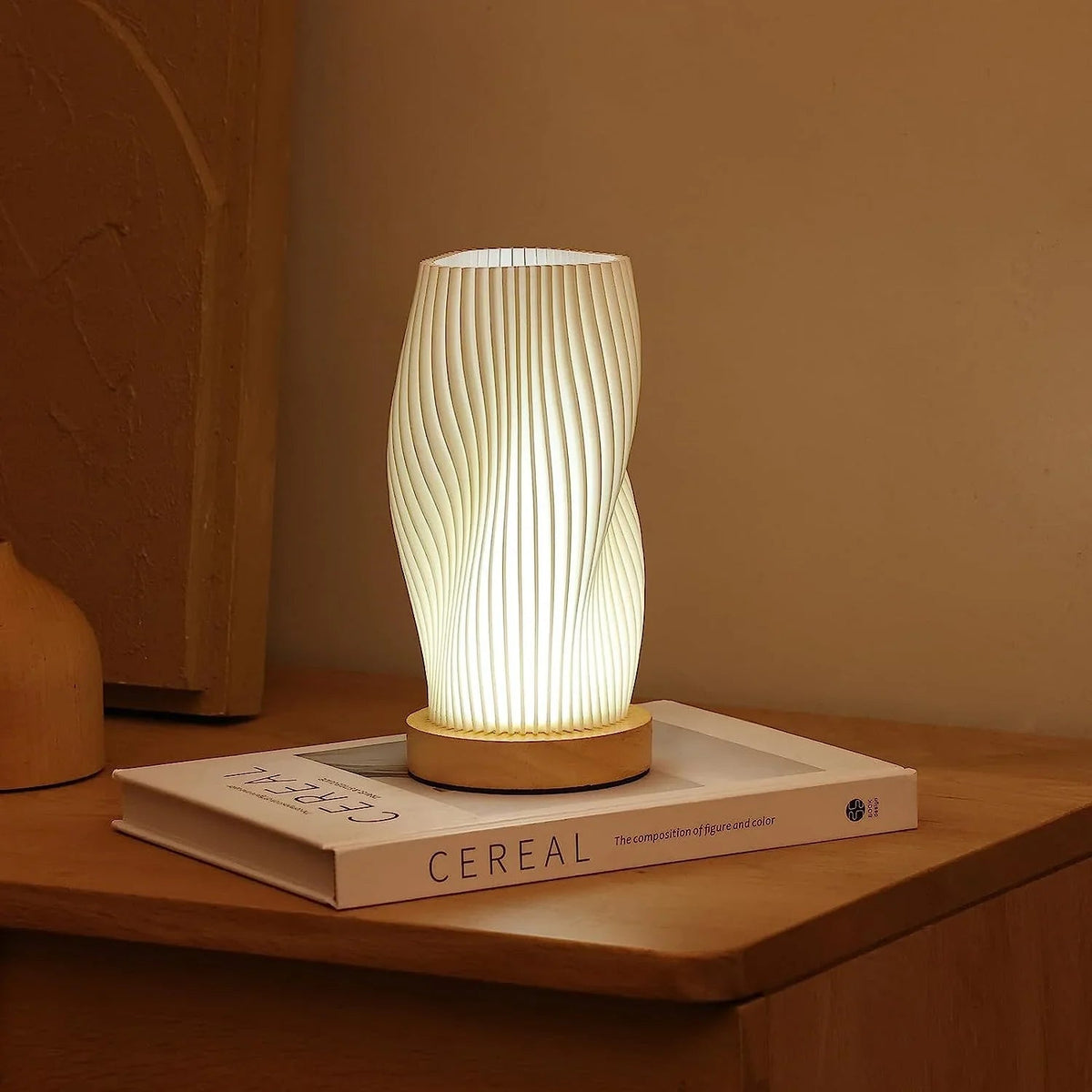 Linsoda Table Lamp