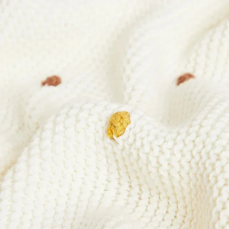 Linynta Throw Blanket