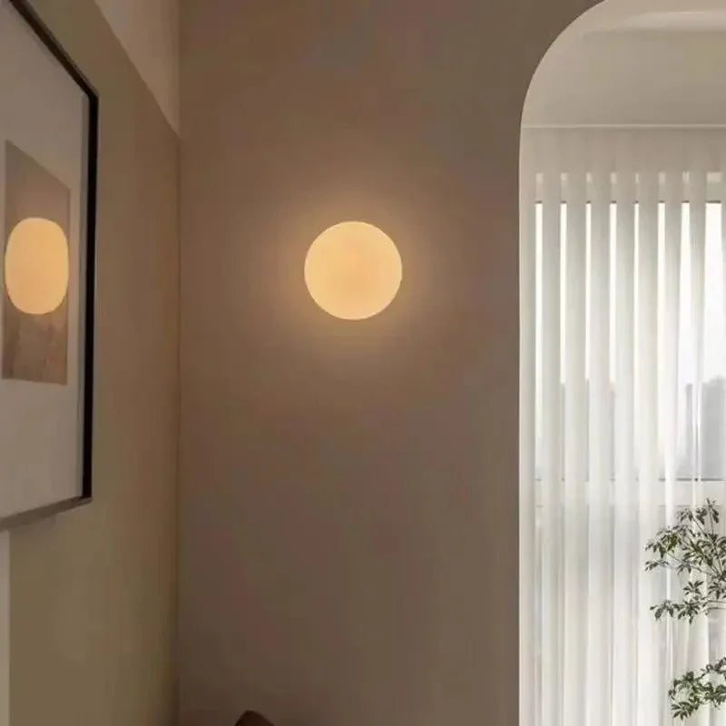 Lorbova Glass Wall Lamp