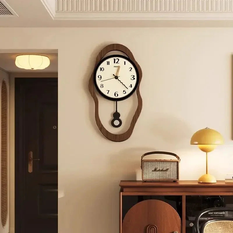 Lorbunda Wall Clock
