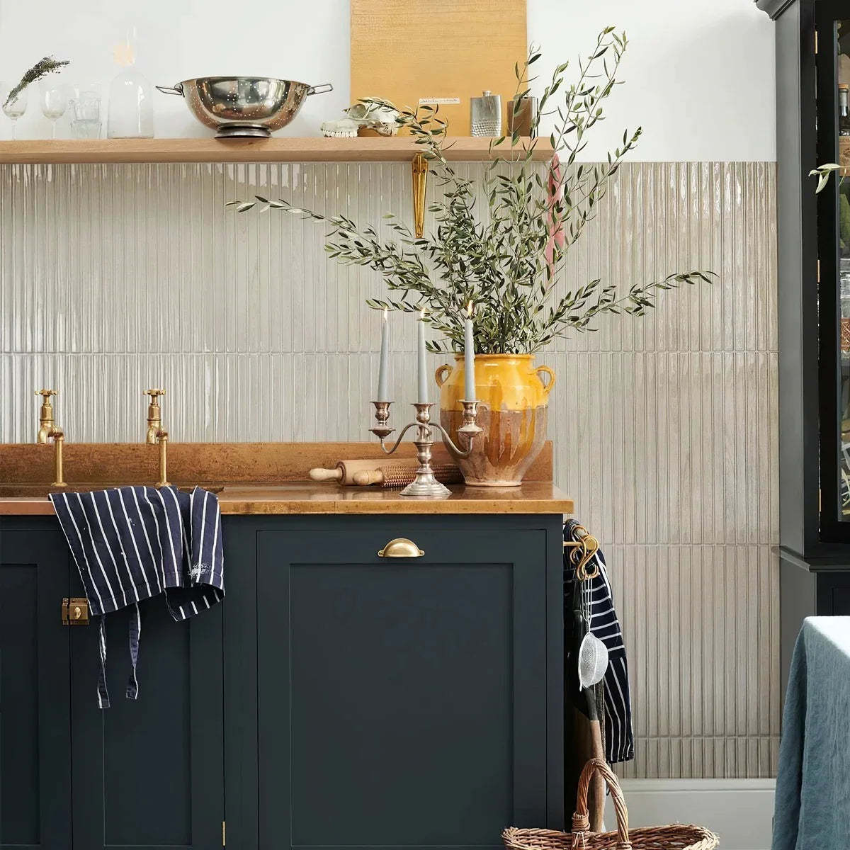 Lorfoda Tiles
