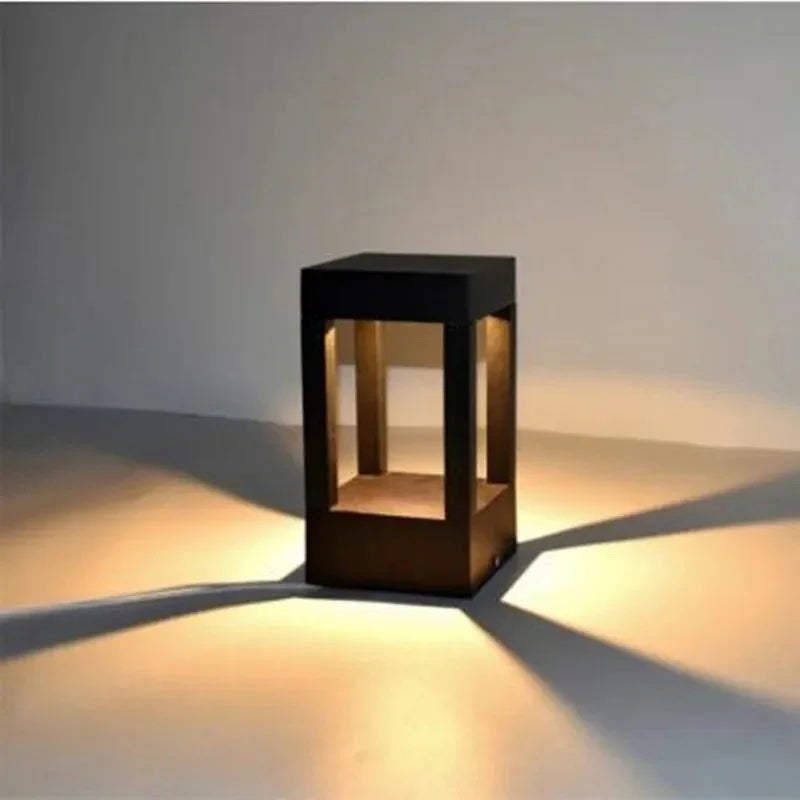 Lorsella LED Lawn Lamp