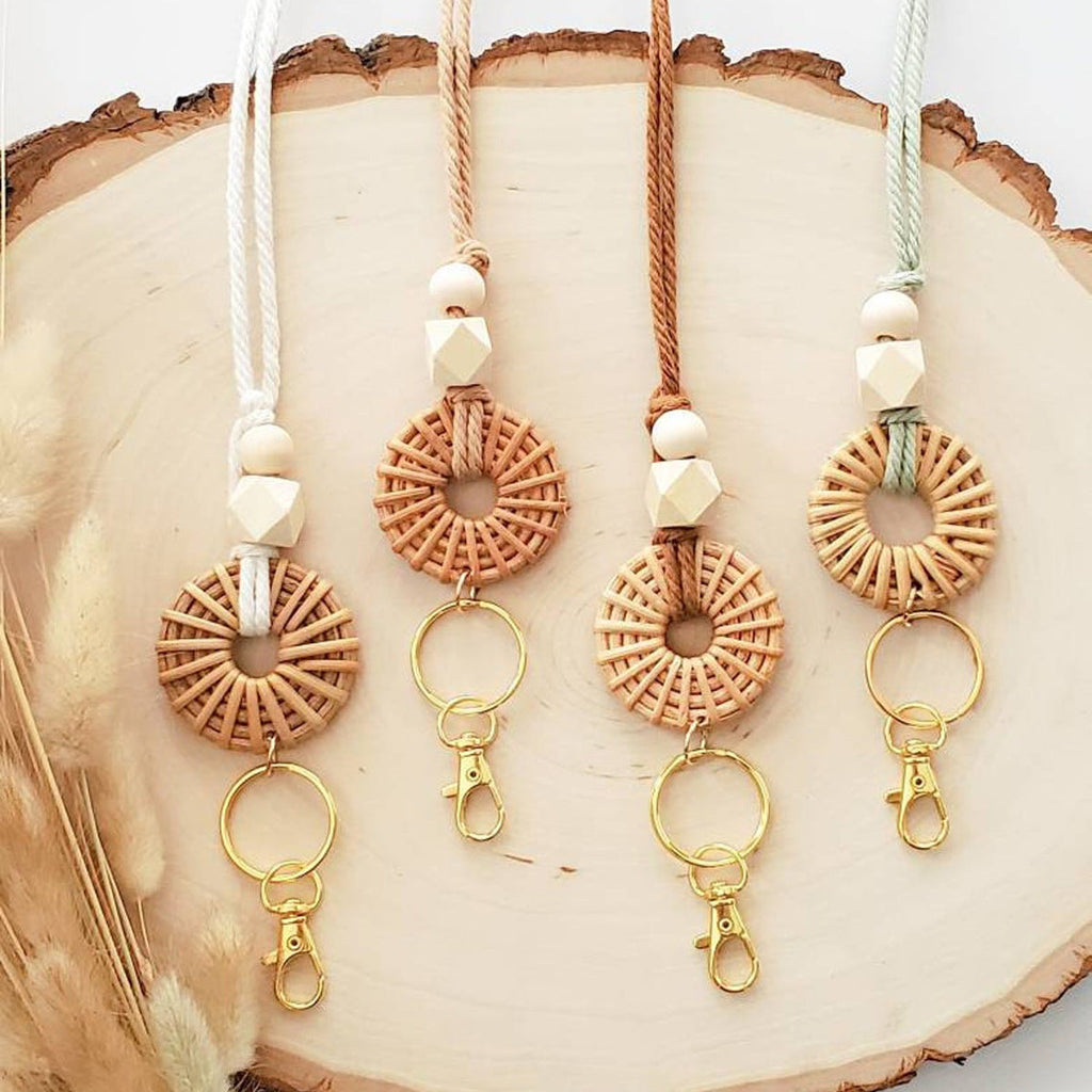 Macrame Keychain Holder | TheKanta