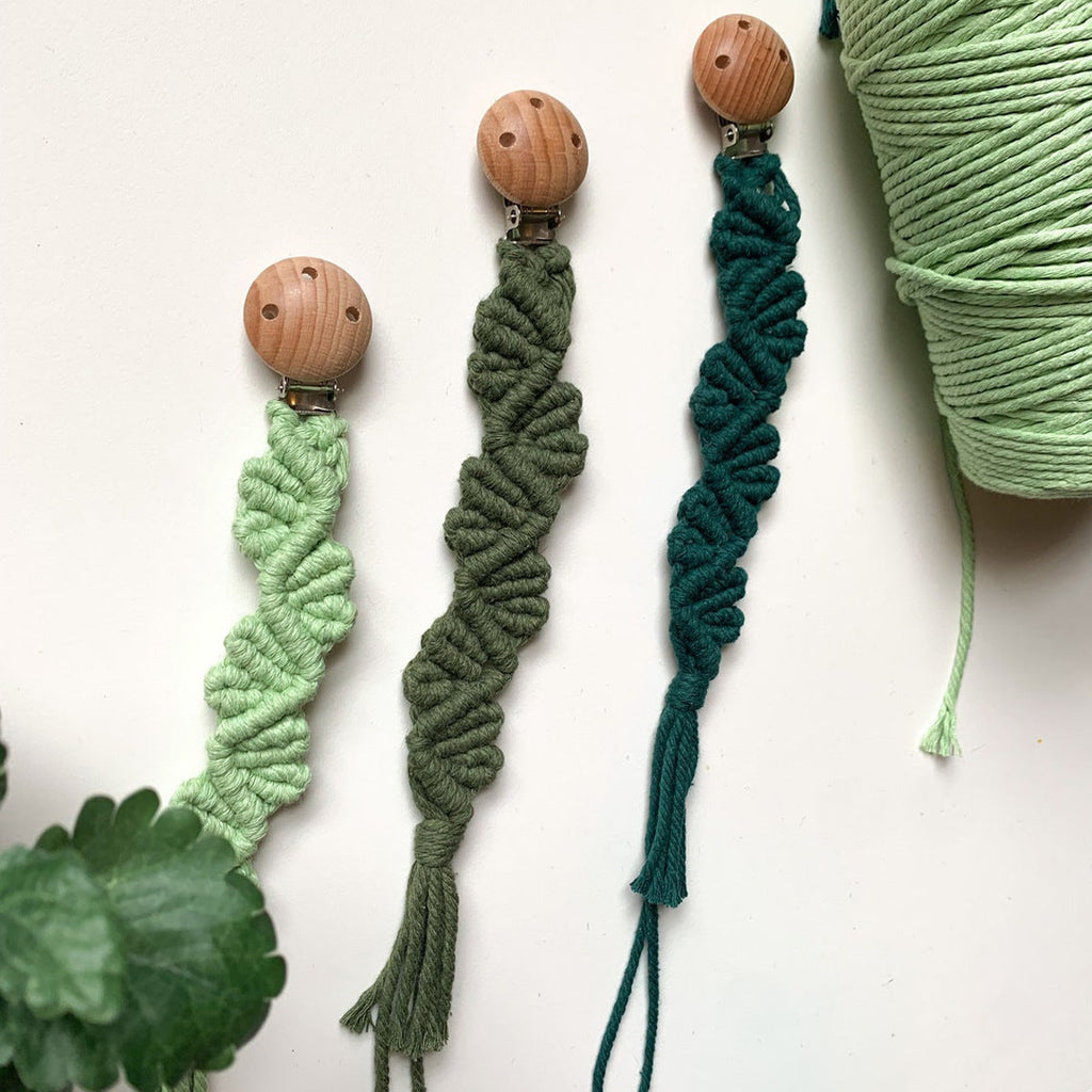 Macrame Keychain Holder with Wooden Accents | TheKanta