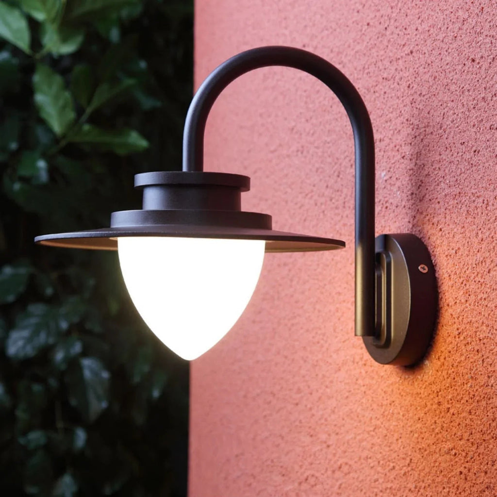 Marara Outdoor Wall Light