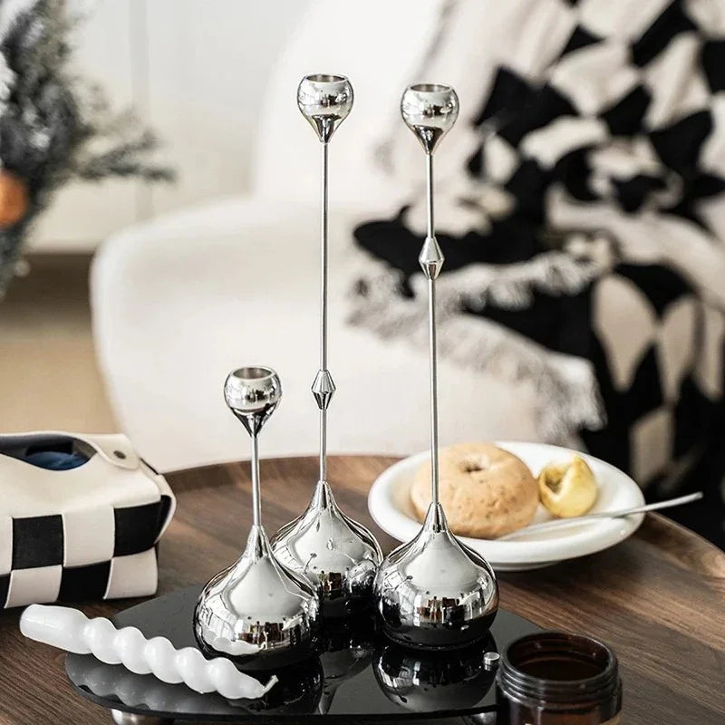 Mosswick Metal Candle Holder