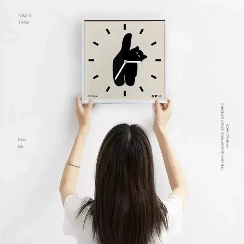 Nellesa Wall Clock