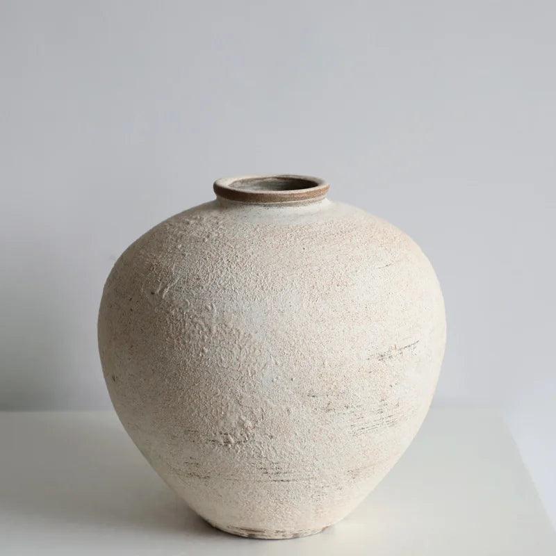 Nelmisa Vase