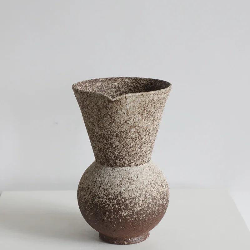 Nelmisa Vase