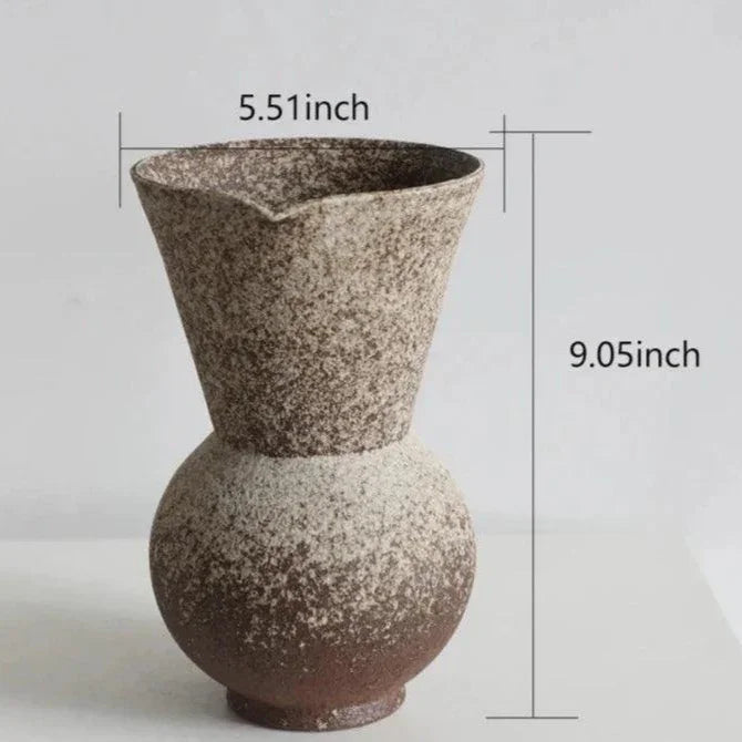 Nelmisa Vase