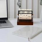 Nelria Desk Calendar