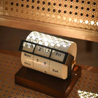 Nelria Desk Calendar