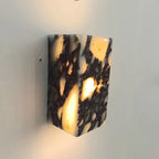 Nelvuna Wall Lamp