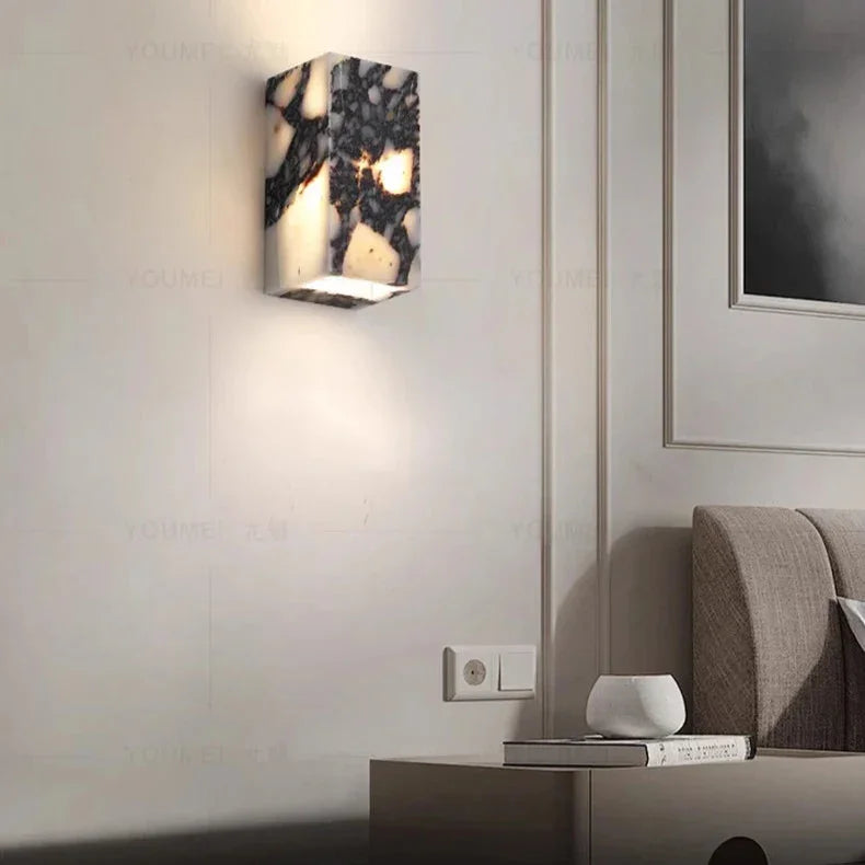 Nelvuna Wall Lamp