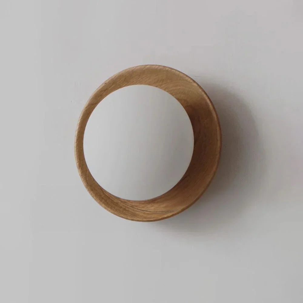 Nelvura Wall Light