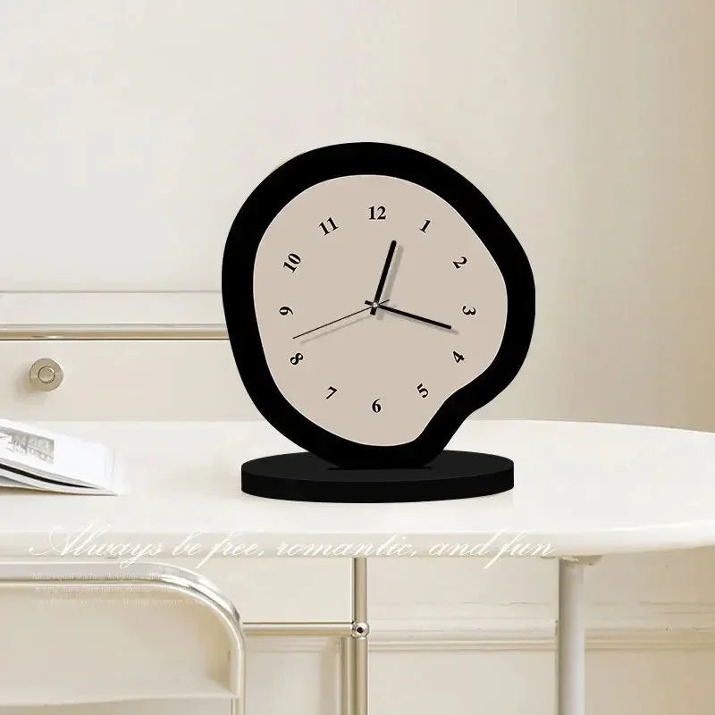 Nordossa Table Clock