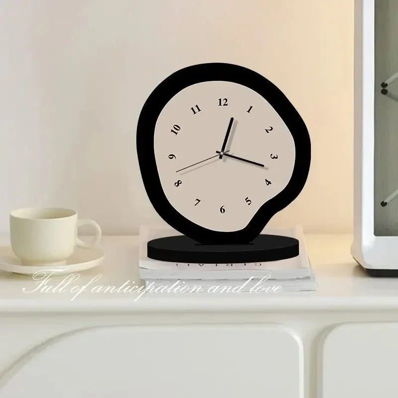 Nordossa Table Clock