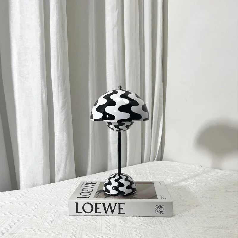 Olstirra Table Lamp - Dimmable