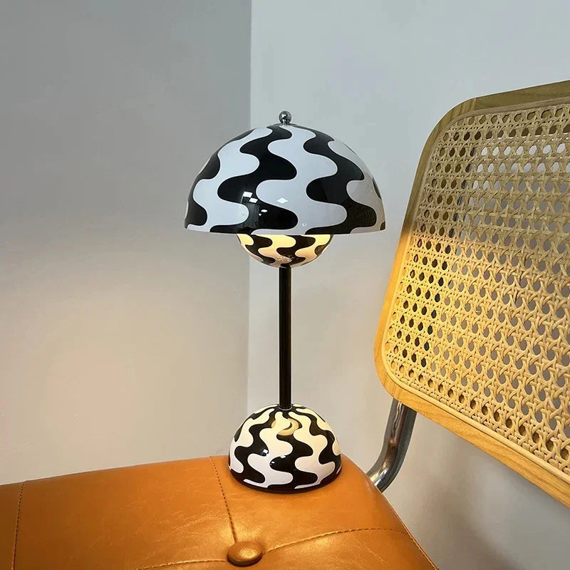 Olstirra Table Lamp - Dimmable