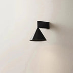 Pelfarno Wall Lamp