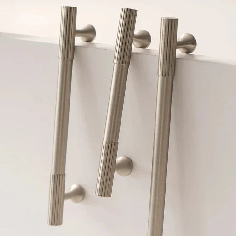 Pelmura Knobs