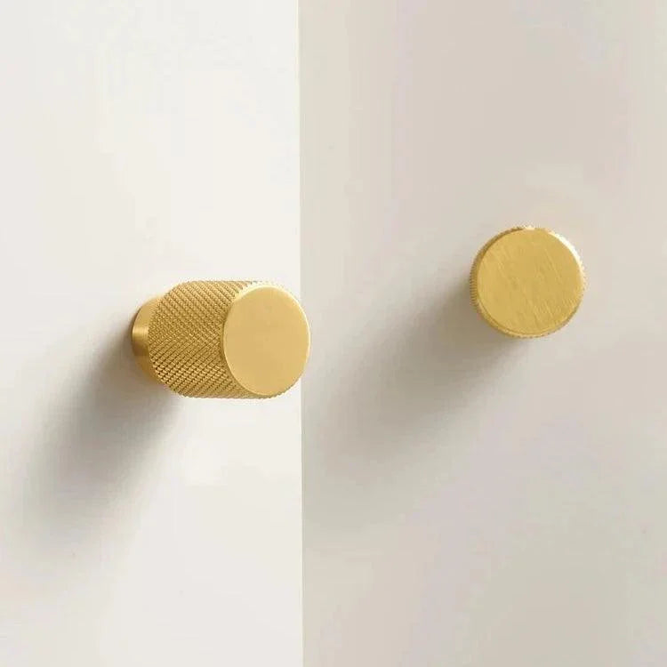 Perola Cabinet Knobs & Handles