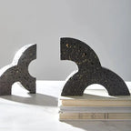 Perrara Bookend