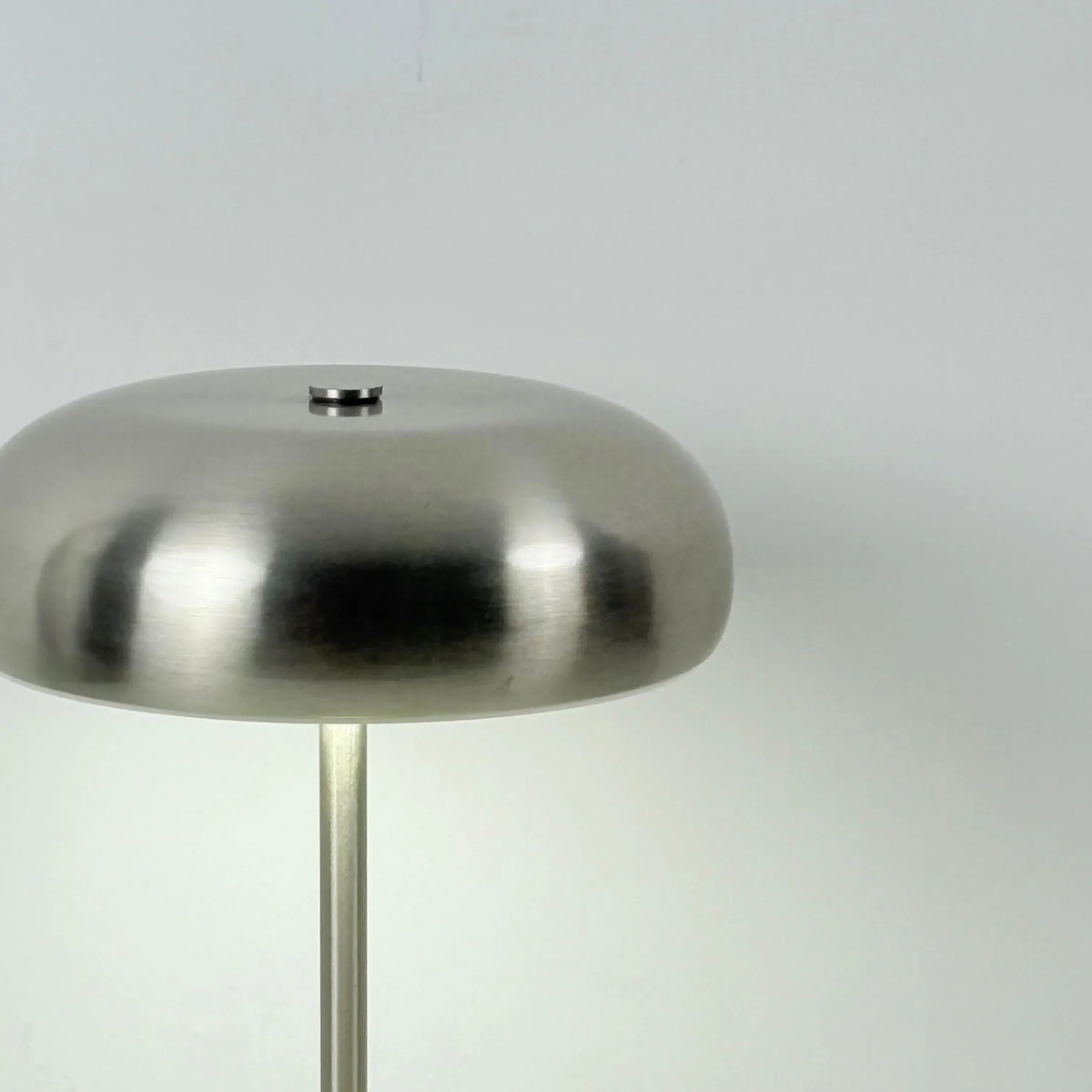 Persirra Portable Lamp