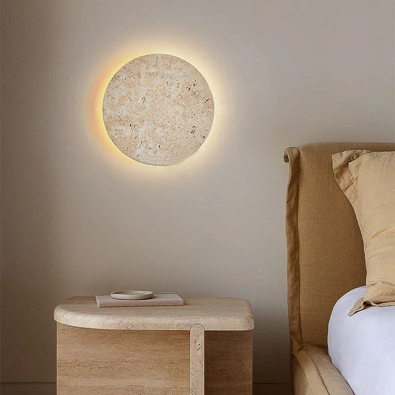 Pertina Wall Lamp
