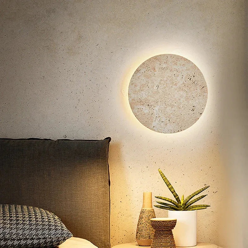 Pertina Wall Lamp