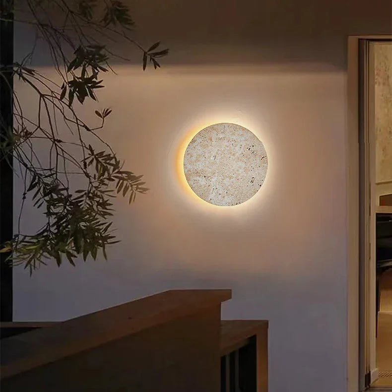 Pertina Wall Lamp