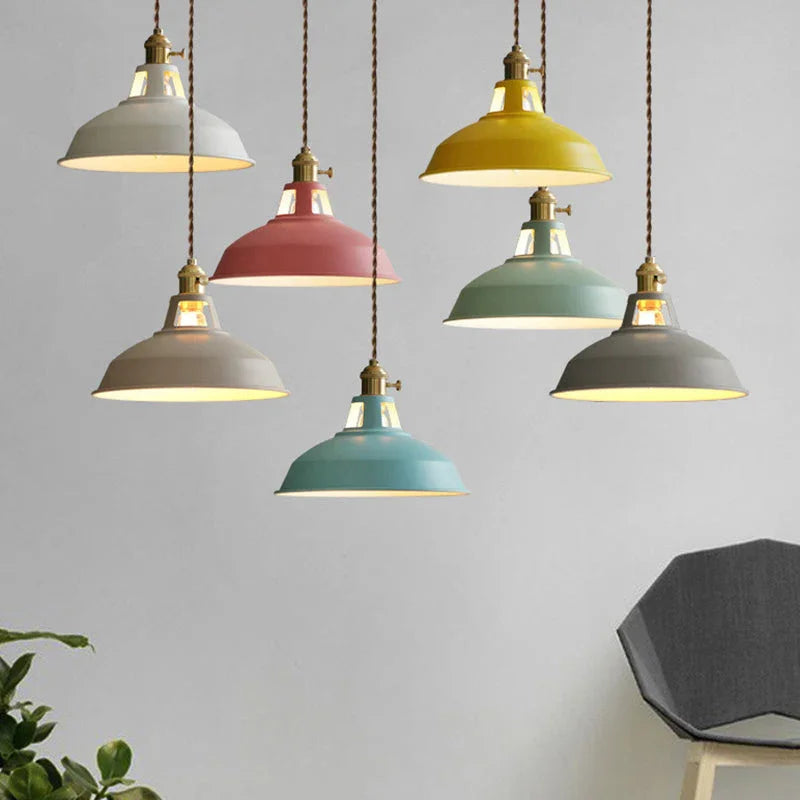 Pertunda Pendant