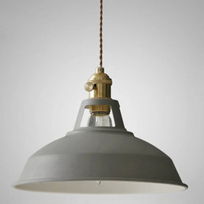Pertunda Pendant