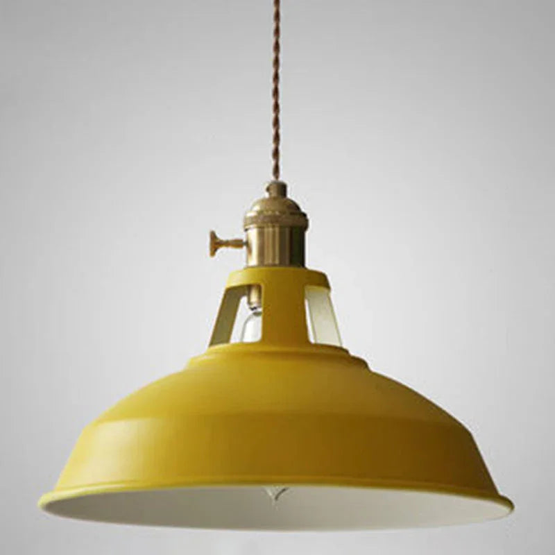 Pertunda Pendant