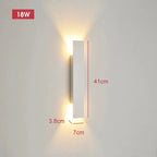 Quinbella Outdoor Wall Light