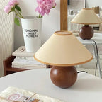 Quinbella Table Lamp