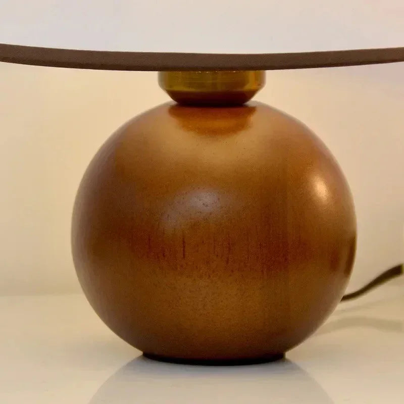 Quinbella Table Lamp