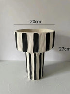 Quinfura Vase