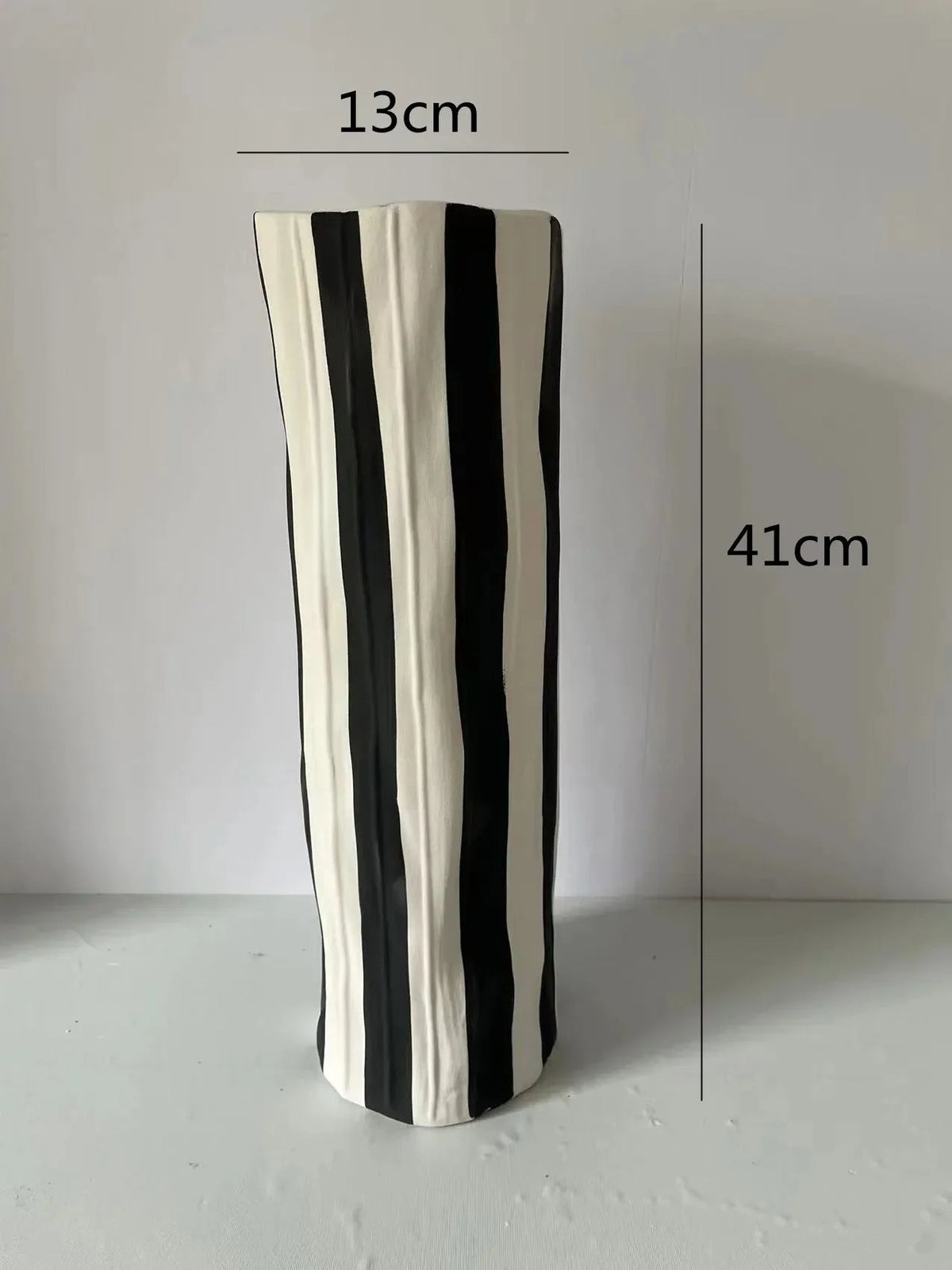Quinfura Vase