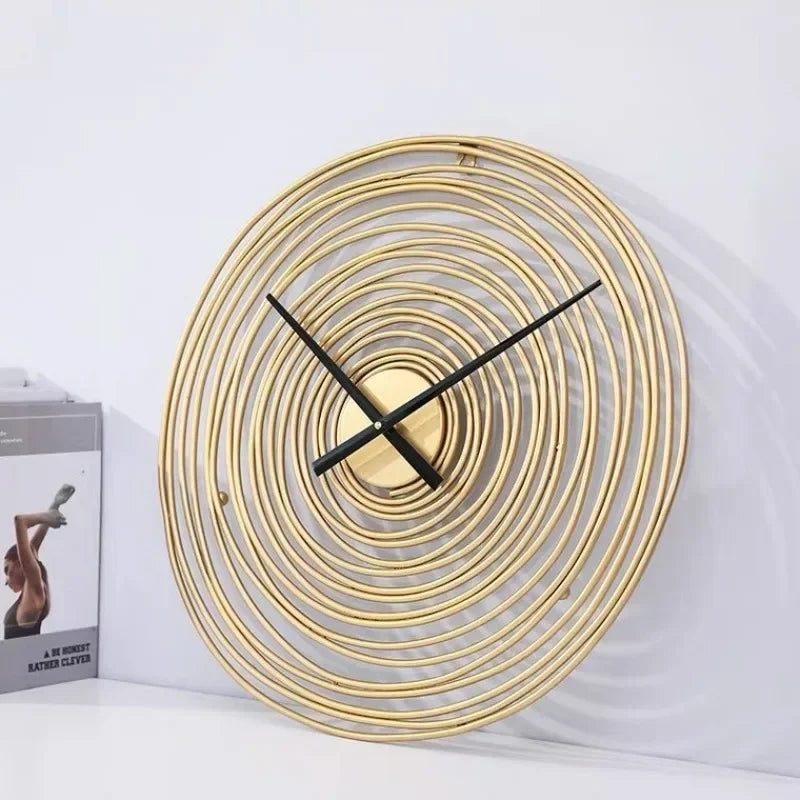 Quinmendo Wall Clock