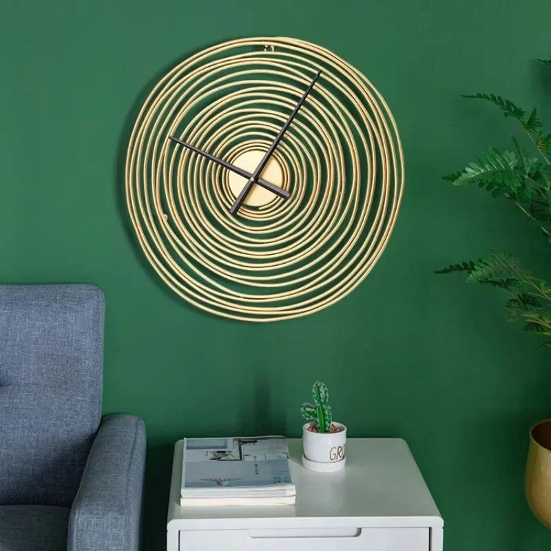 Quinmendo Wall Clock