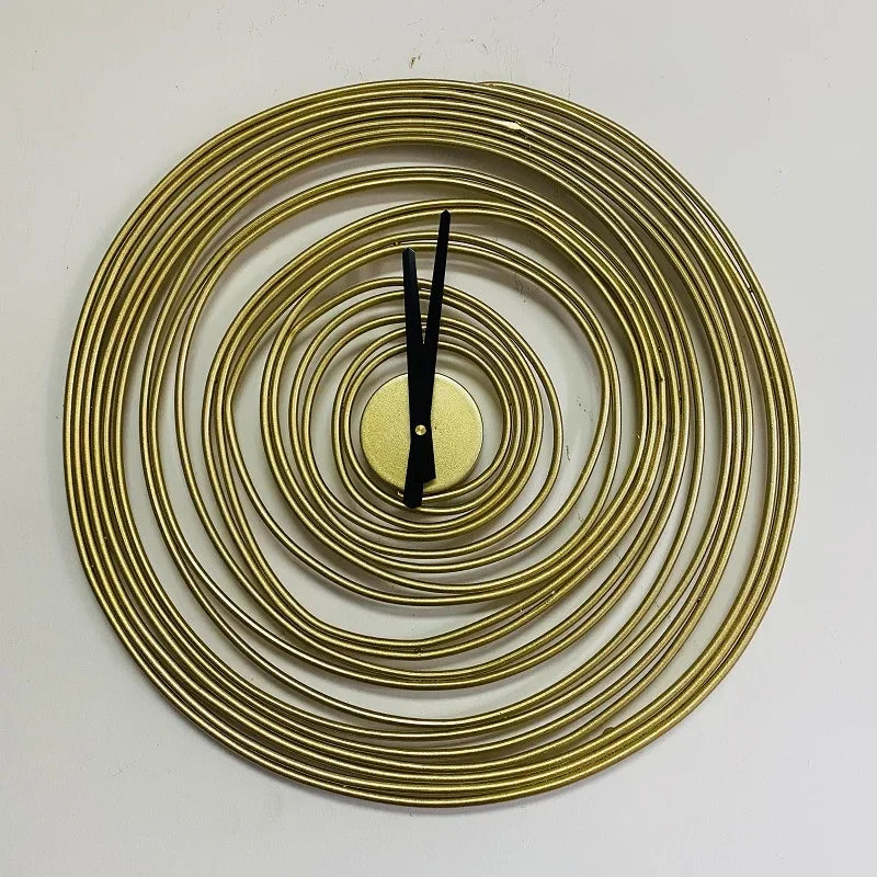 Quinmendo Wall Clock